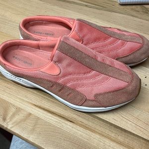 Easy Spirit Travel Time Slip On Sneakers